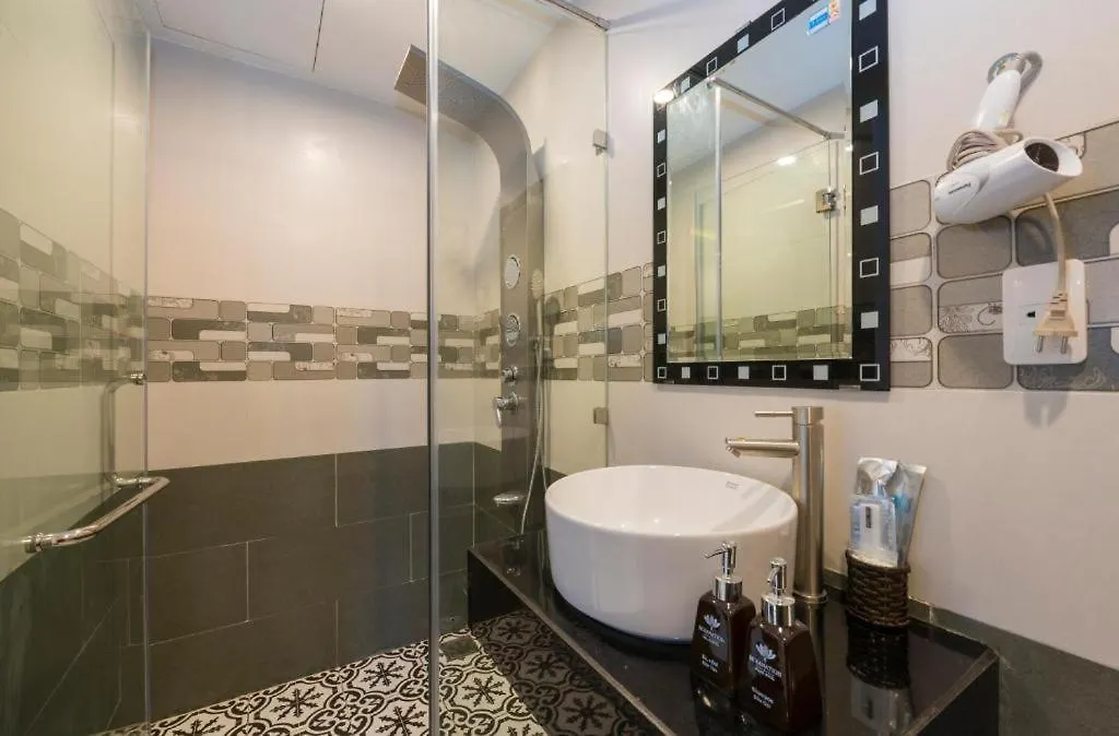 Hoianation Villas Hotel Hoi An 4*,